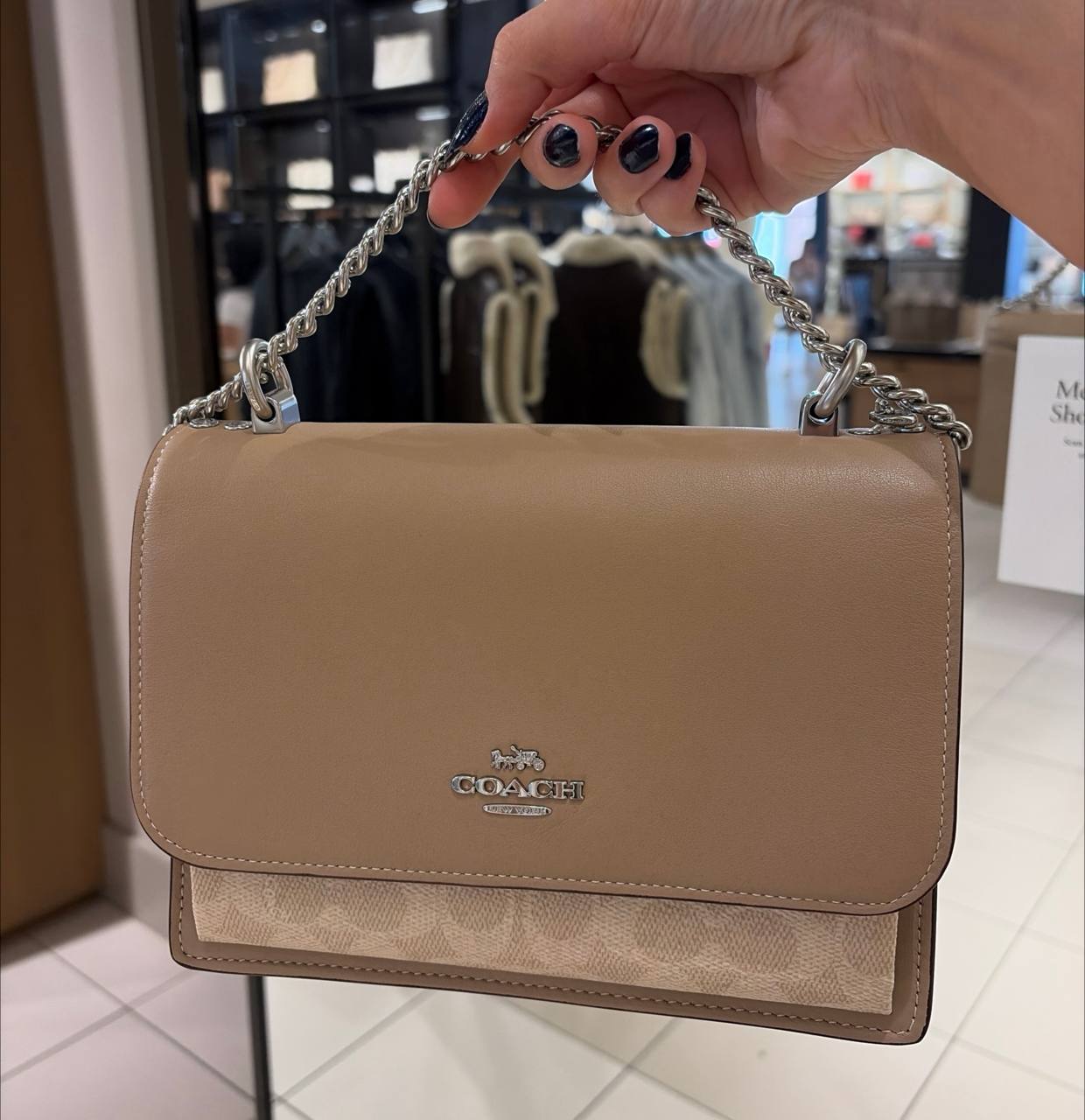 Bolsa média com alça crossbody