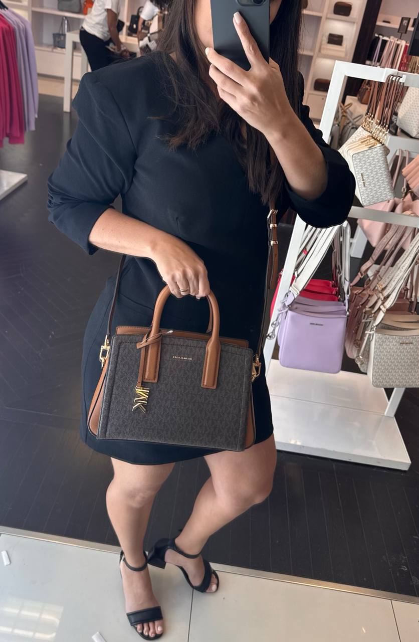 LAILA SM