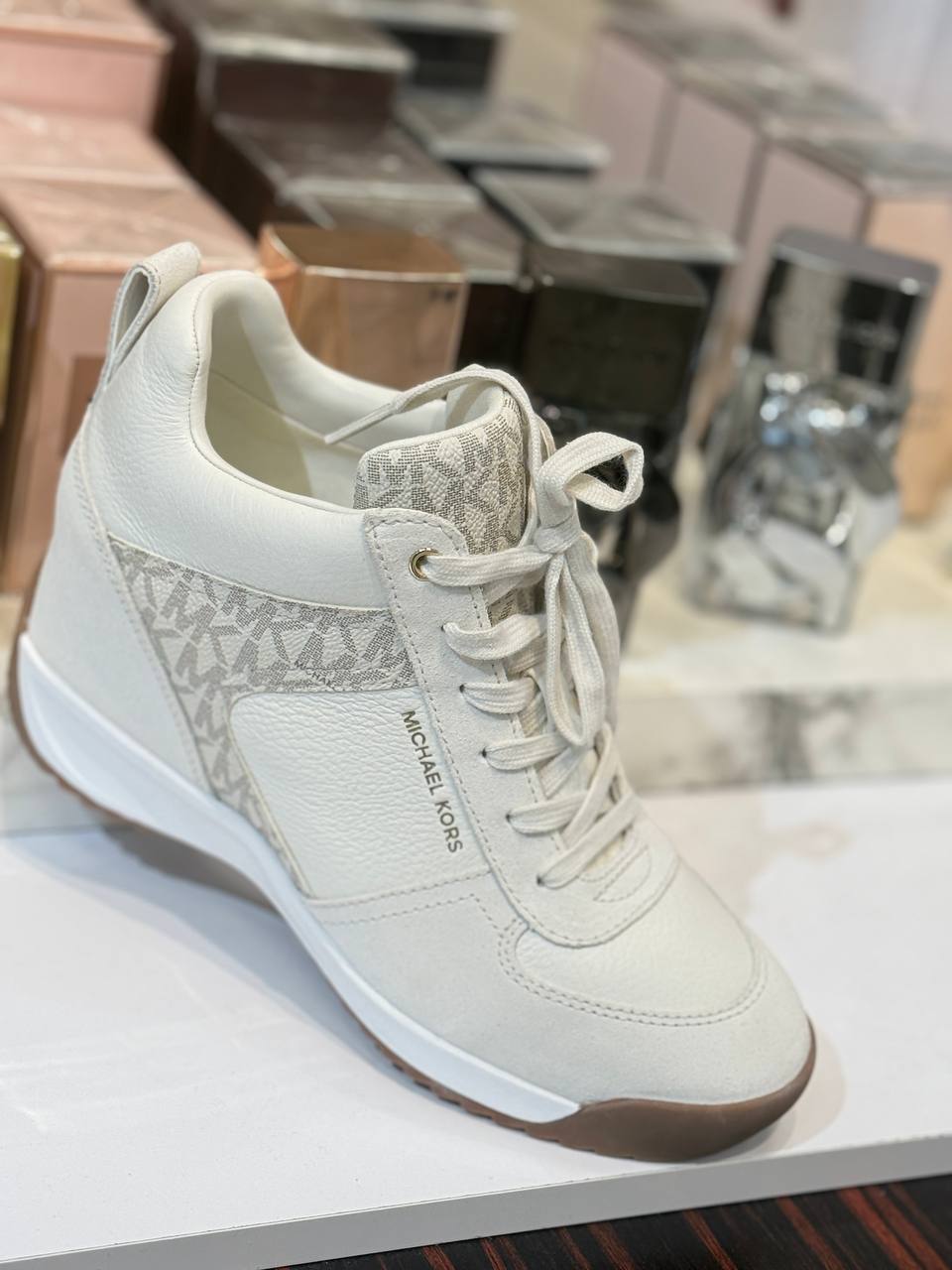 Tenis NIKKO