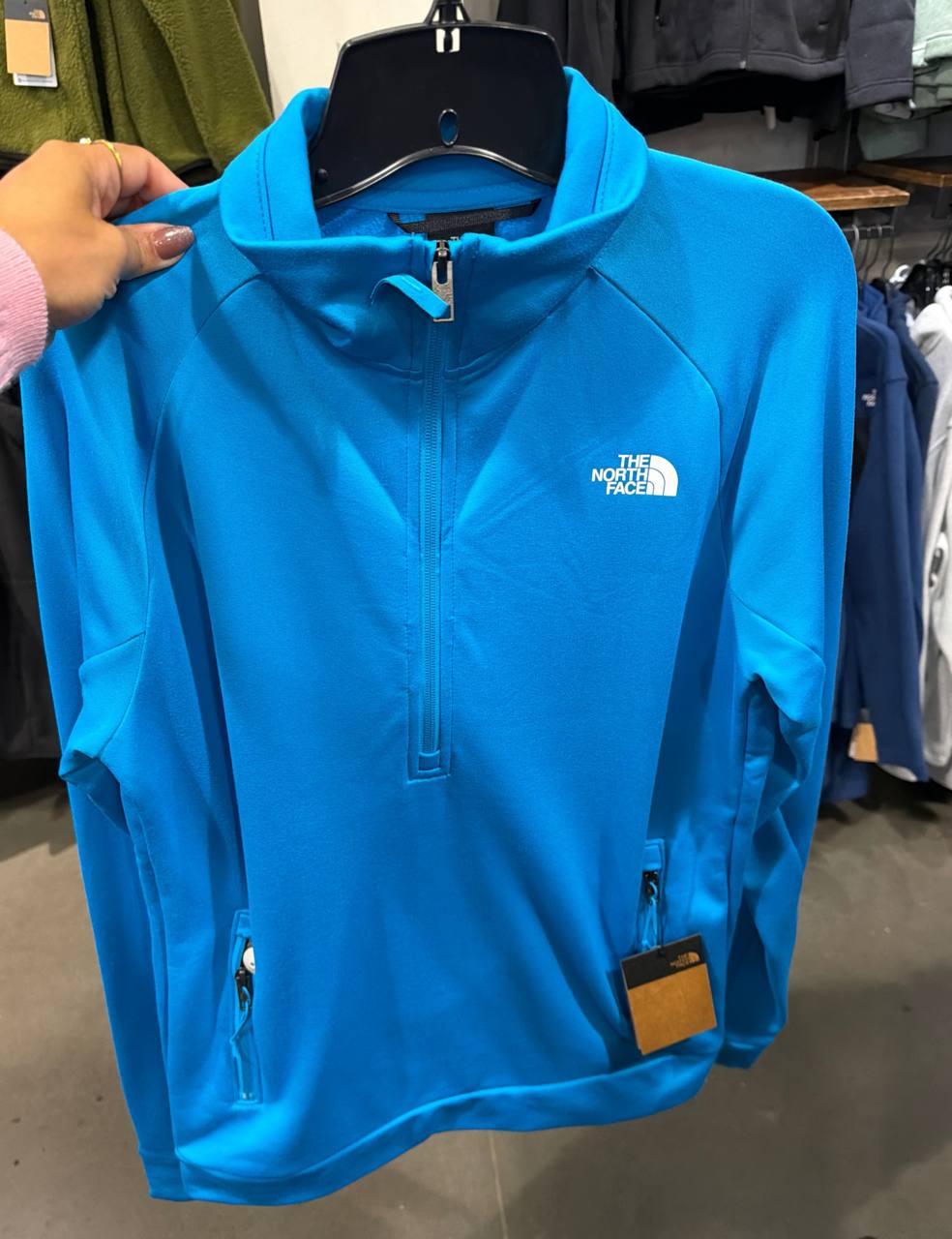Blusa Leve Pioneer 1/4