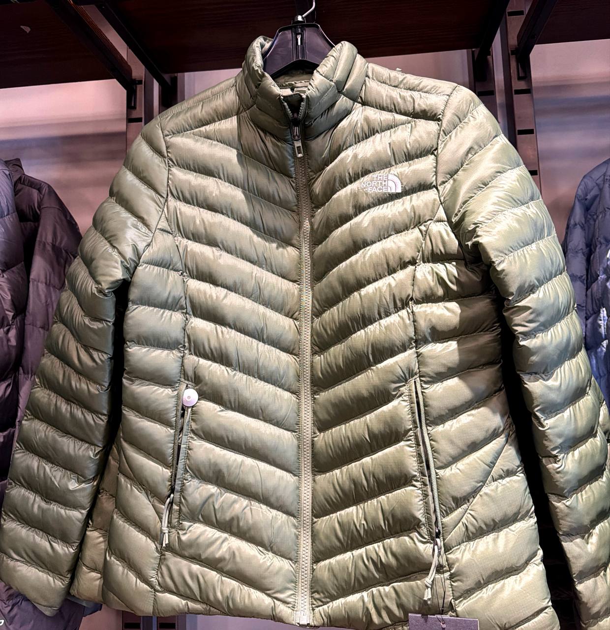 jaqueta minoqua dwn puffer com capuz