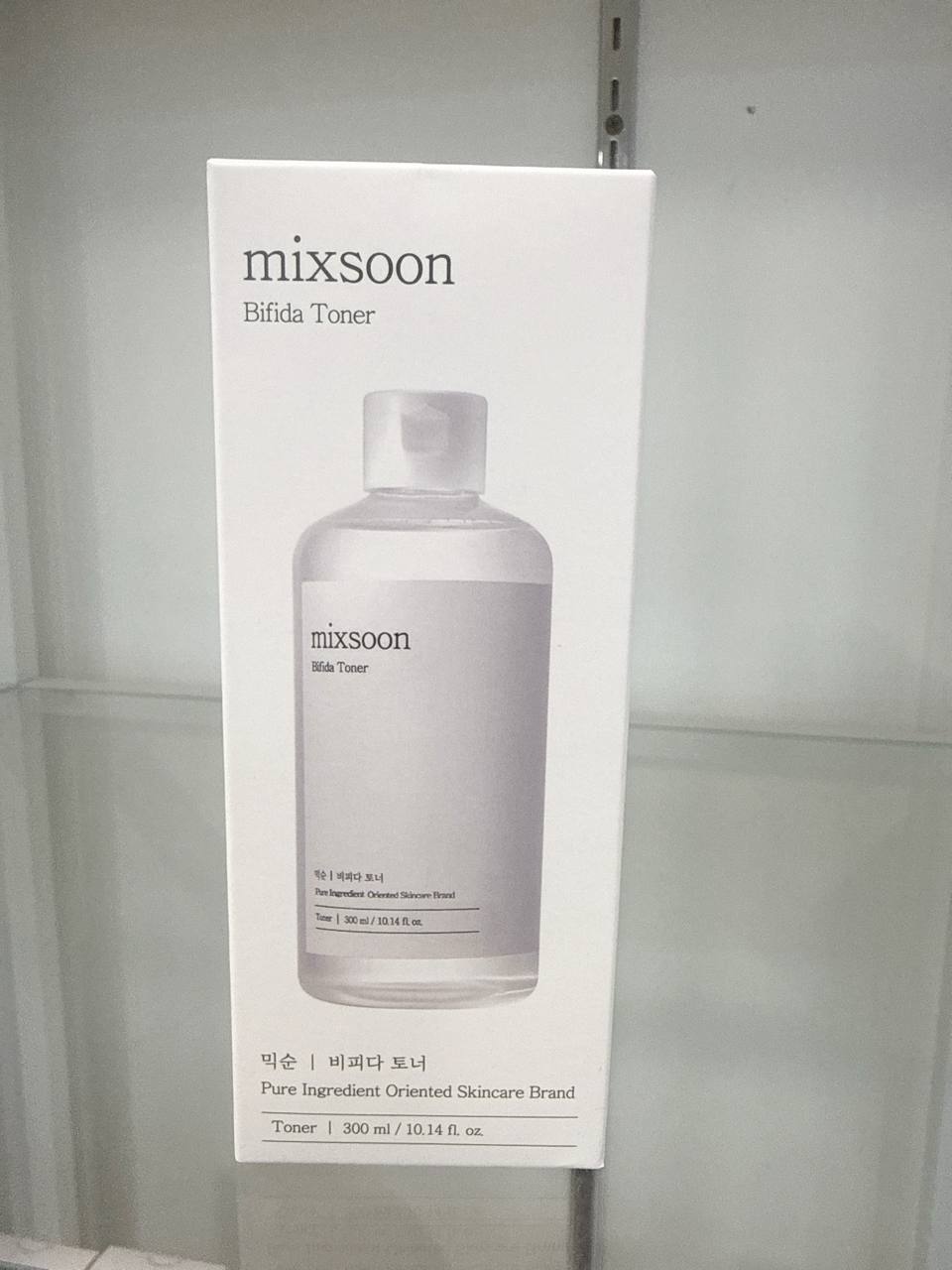 Mixsoon Bifida Toner ajudar a hidratar, fortalecer a barreira cutânea, equilibrar o pH (4~7) e acalmar peles sensíveis.