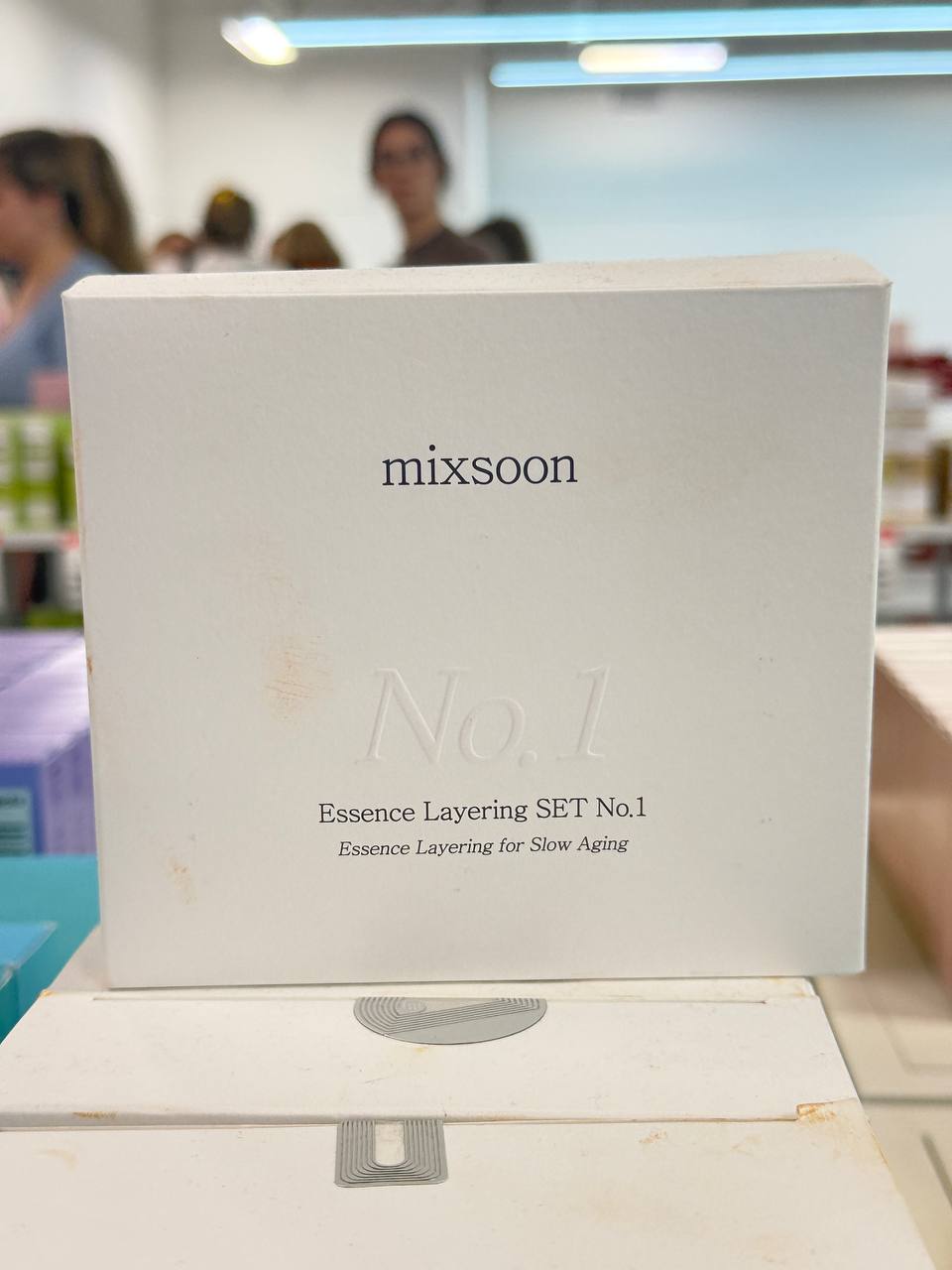 Mixsoon Essence Layering SET No.1 (Conjunto de Camadas de Essência No.1 da Mixsoon), um kit de skincare coreano focado em hidratação e cuidado facial.