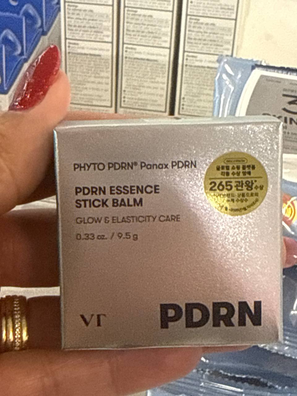 VT PDRN ESSENCE STICK BALM