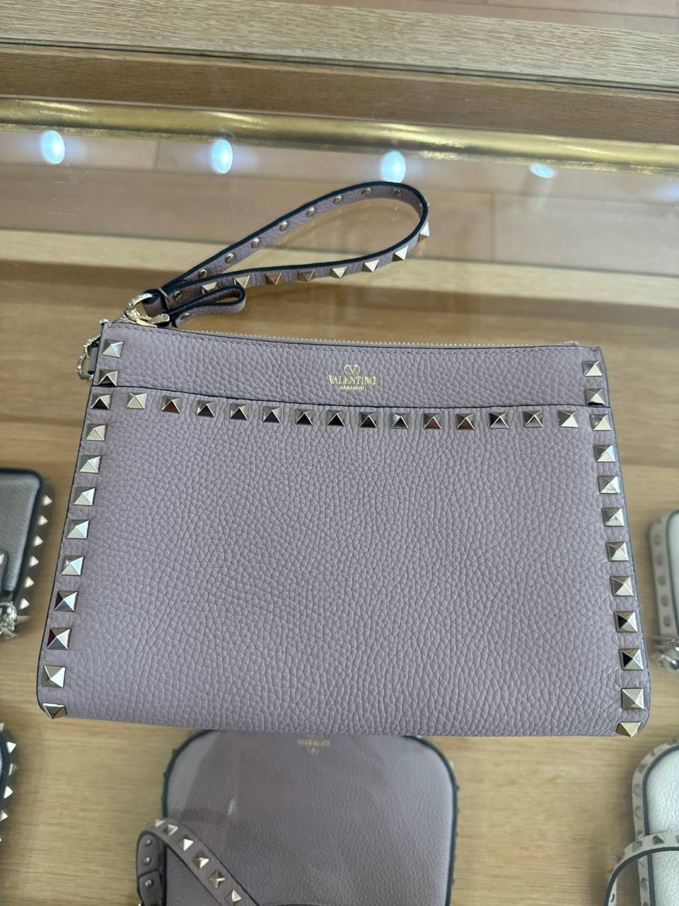 bolsa de mão ou necessaire