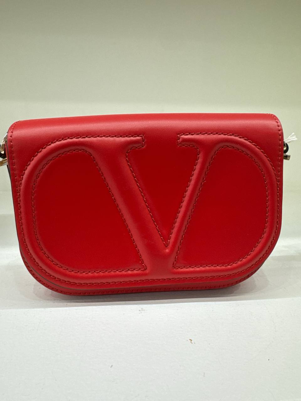 CROSSBODY