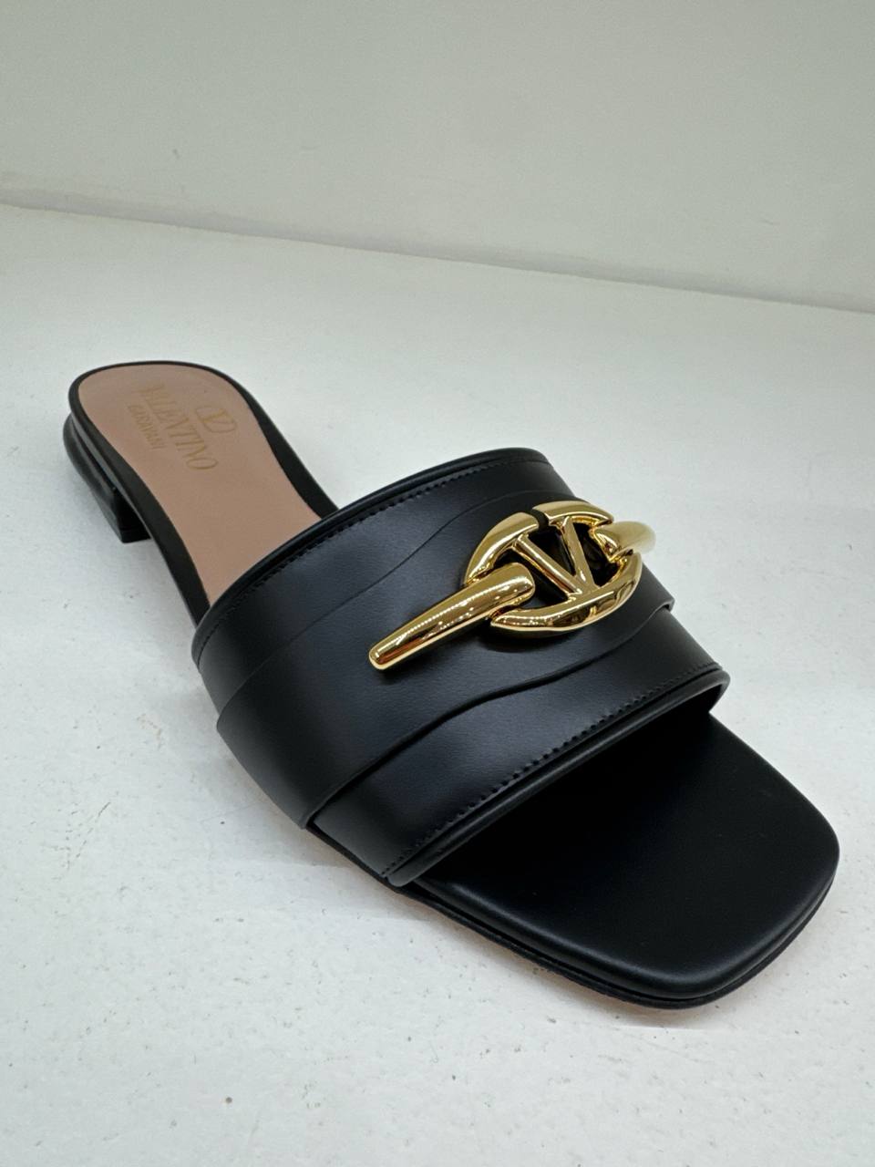 Item