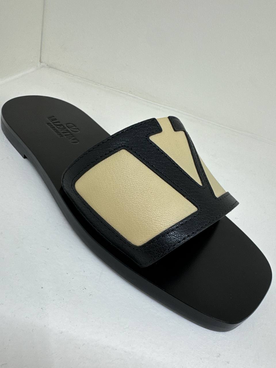Item