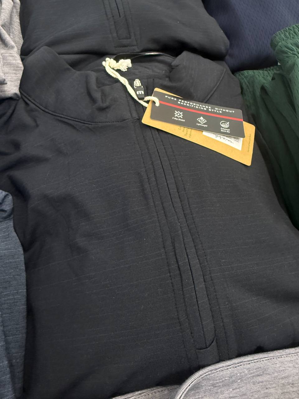   camiseta manga longa  Travis Mathew