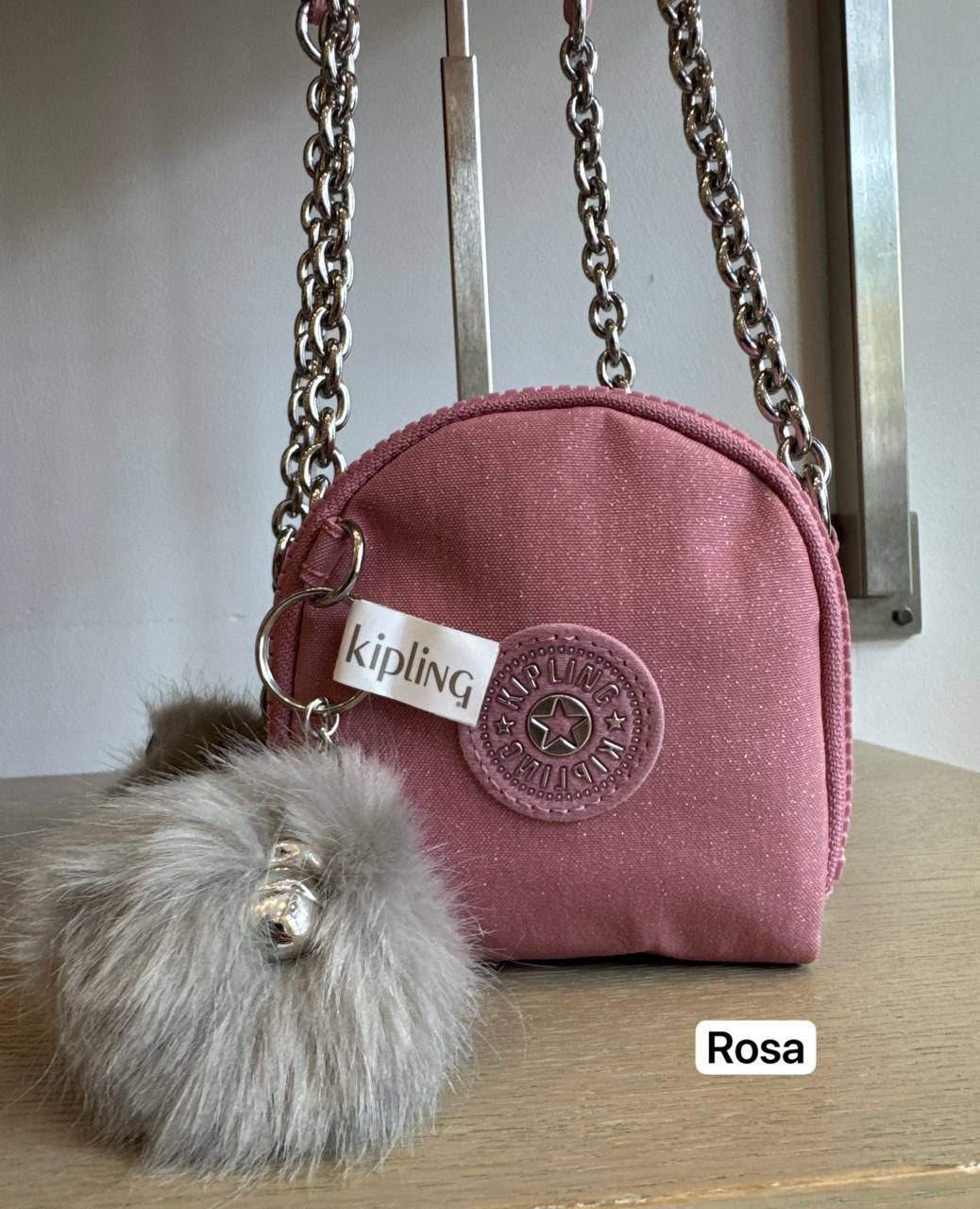 ROSANA material com glitter não cabe celular