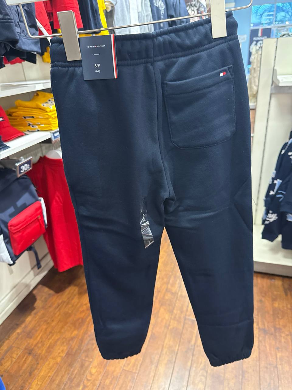 calça moletom com fleece e elástico na barra
