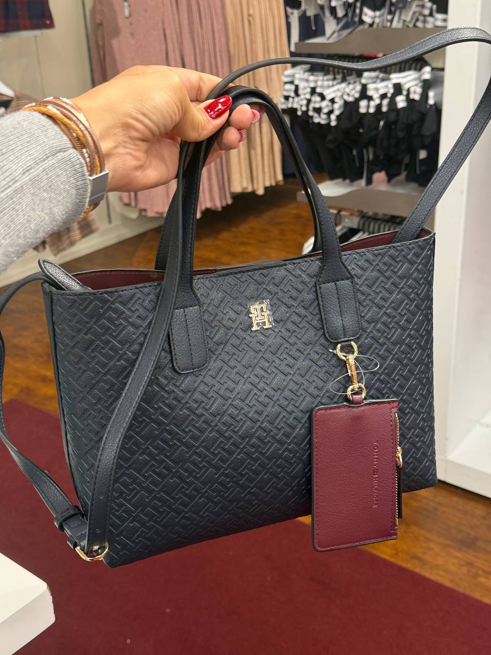 bolsa  media    com alça extra transversal e porta moeda