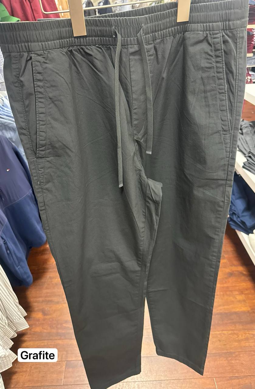 Calça de Sarja com cordinha funcional