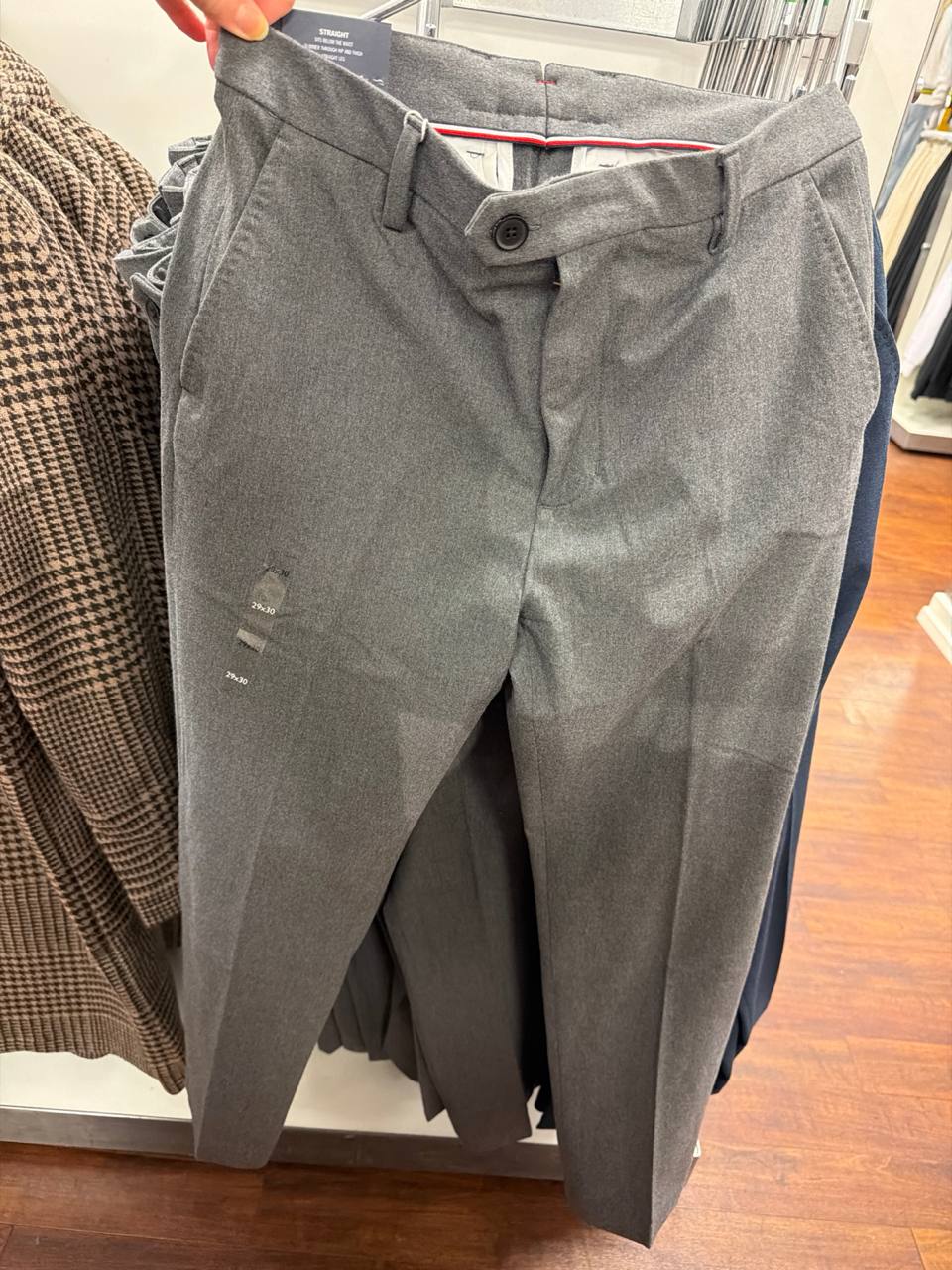 Calça social reta com vinco poliéster com viscose