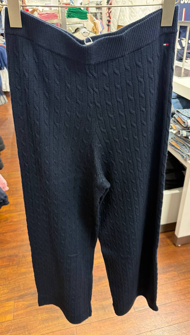 Calça de linha