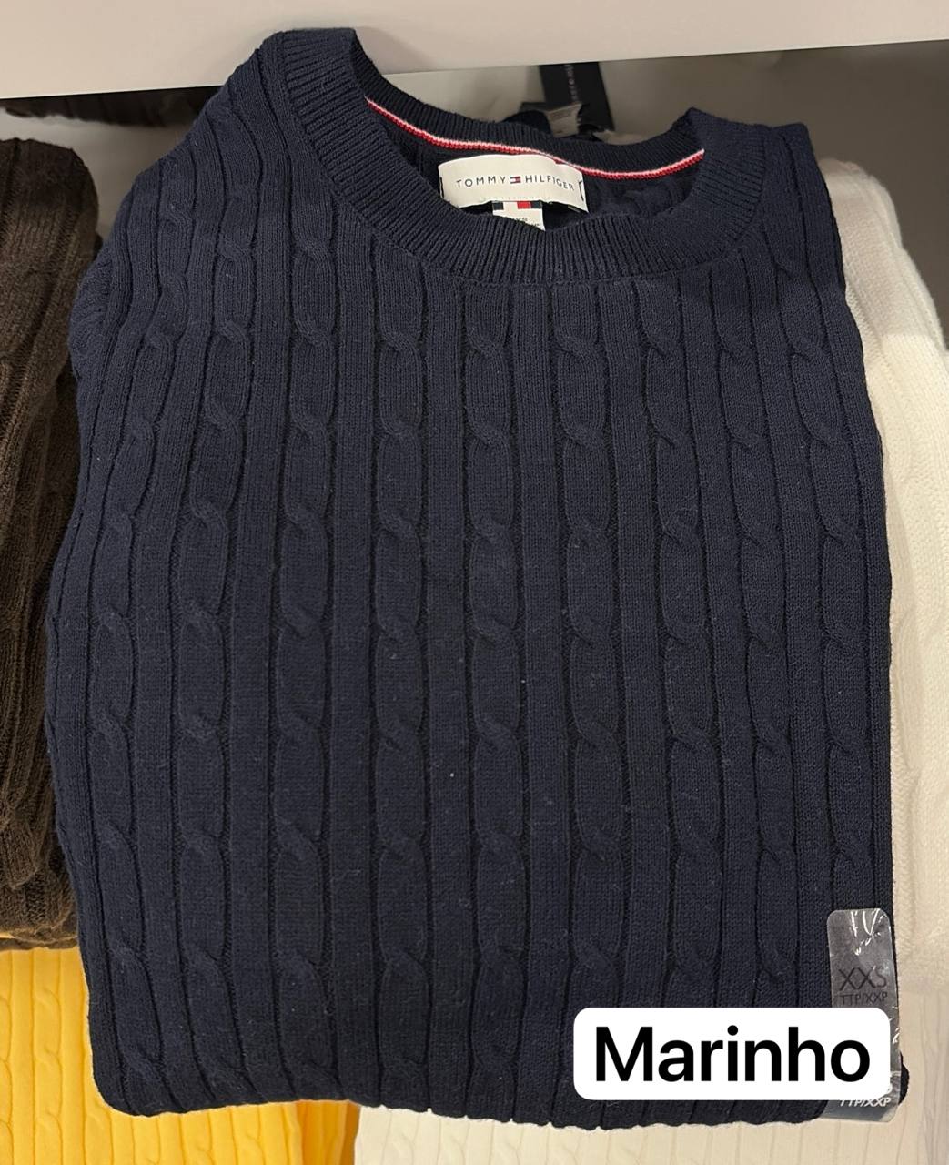 Suéter tricot trançado manga longa