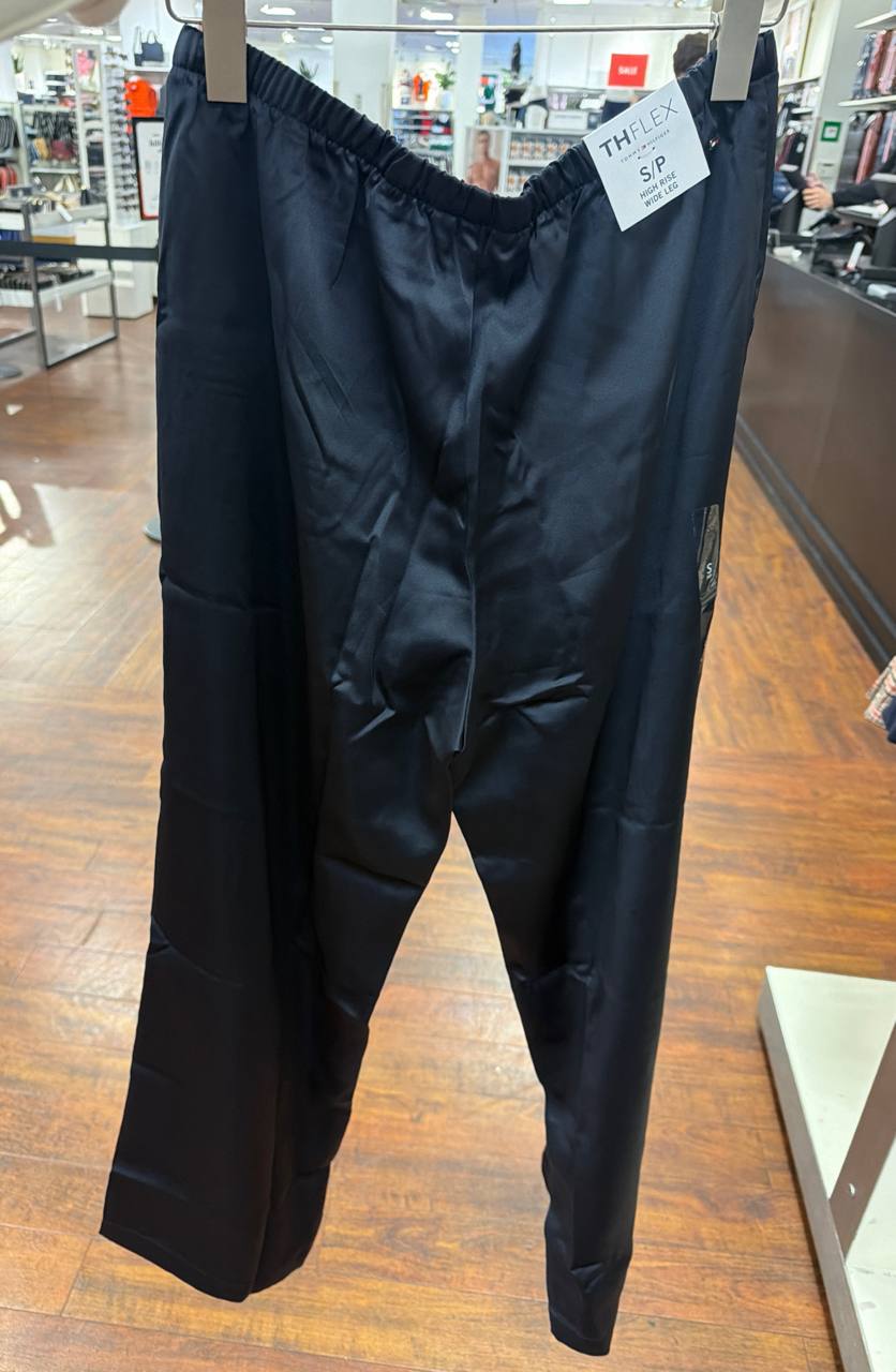 Calça  Acetinada