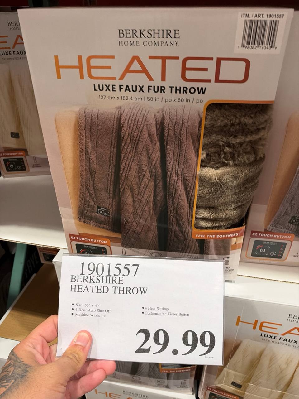 Costco - Berkshire Heated Throw