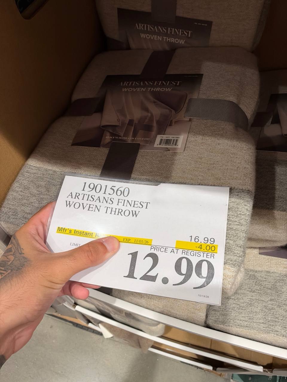 Costco - Artisan's Finest Woven Throw