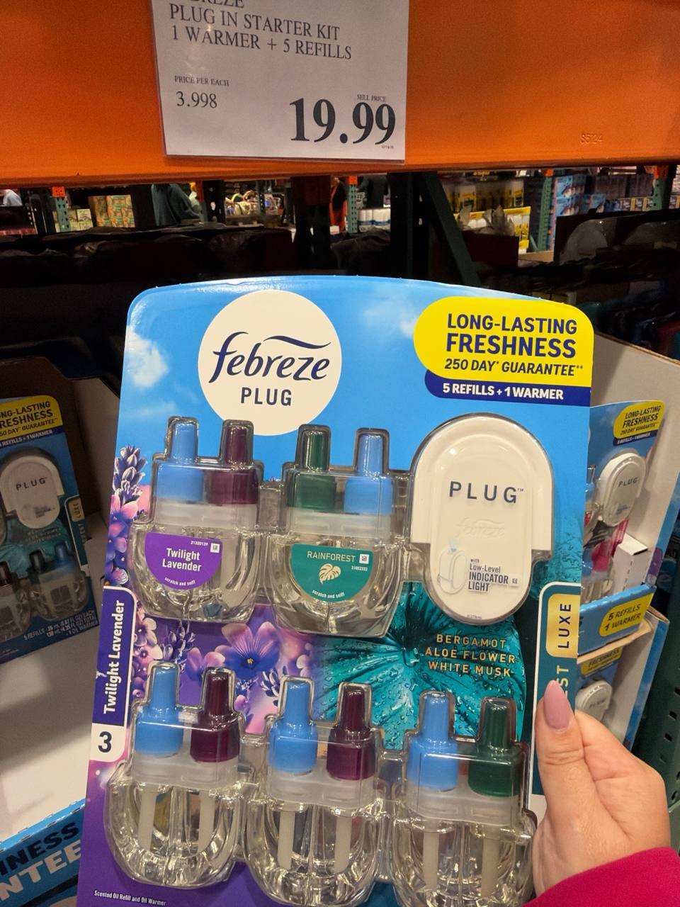 Costco - Febreze Plug In
