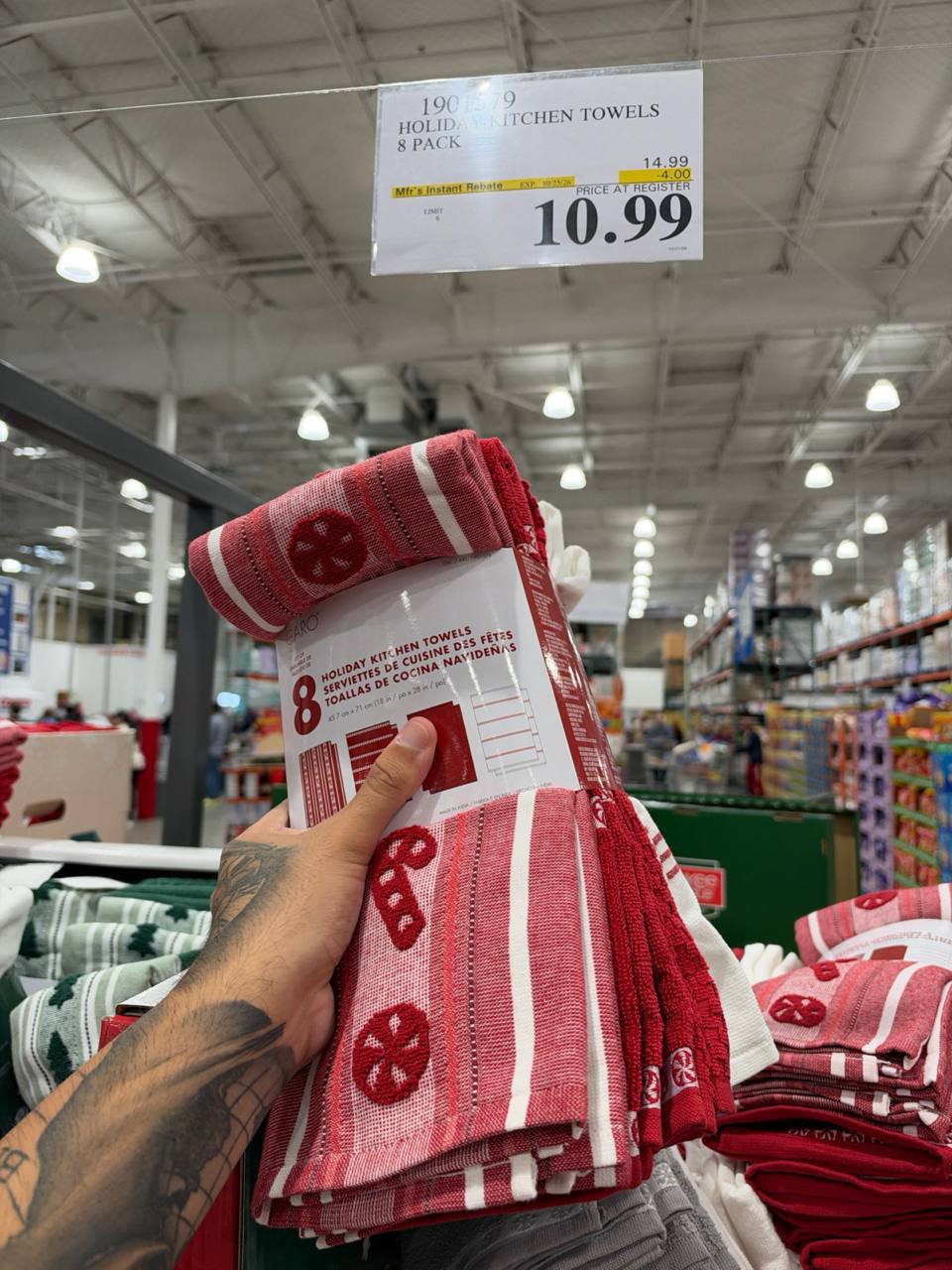 Costco - Holiday Kitchen Towels