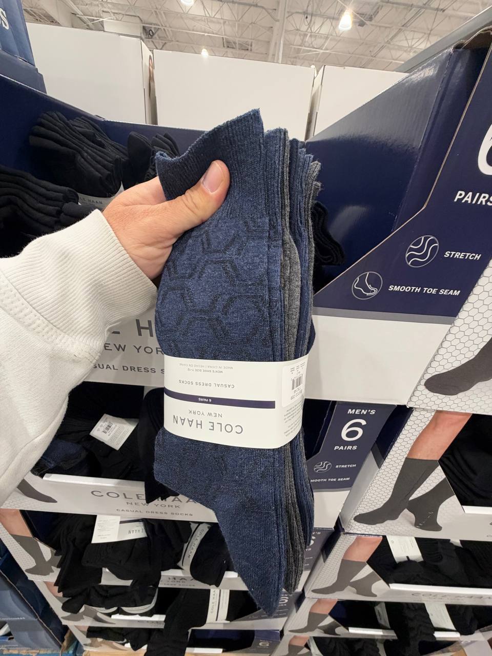 Costco Masc-  Cole Havan Casual Dress Socks