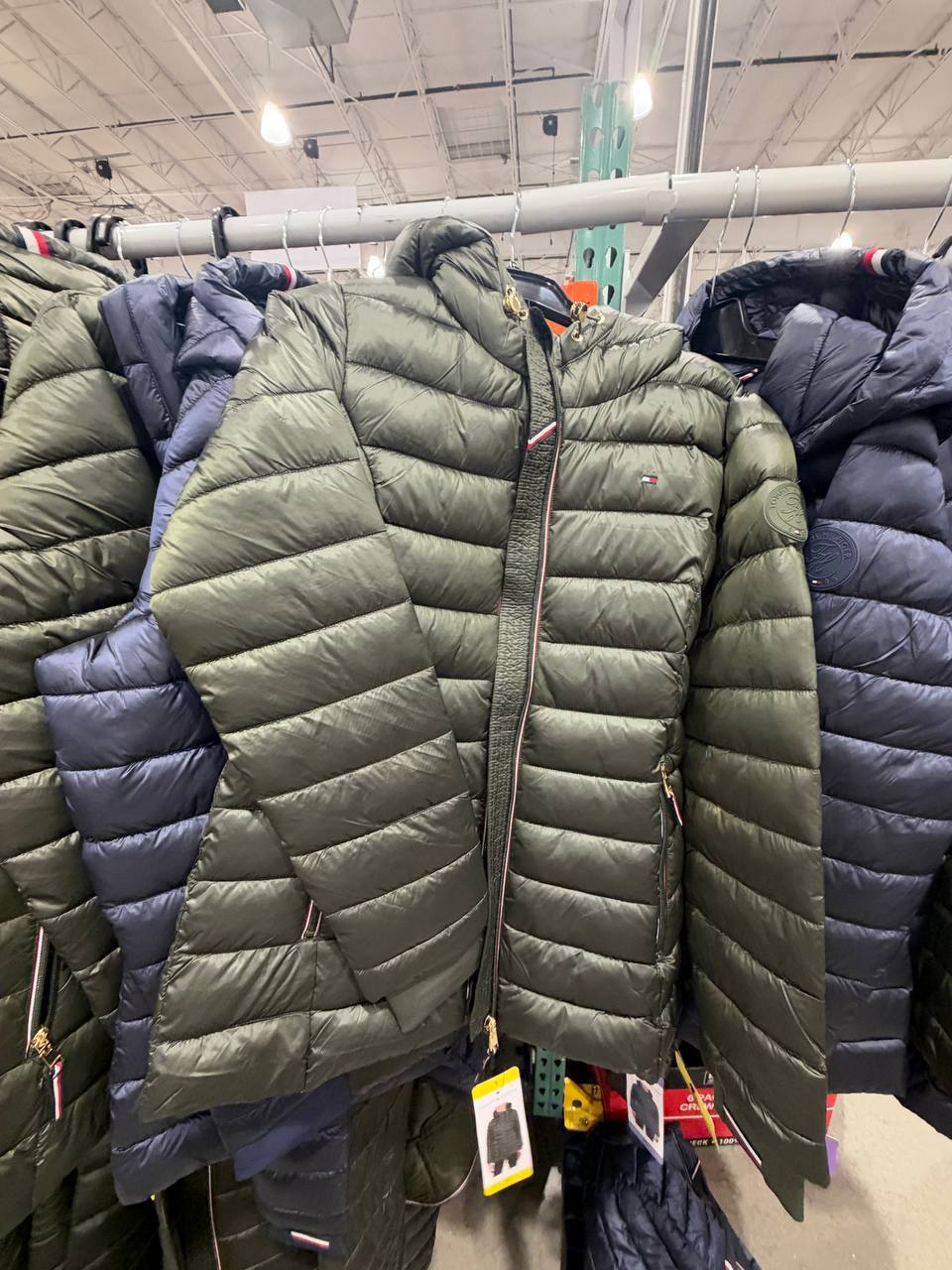 Costco-  Jaqueta Tommy Hilfiger
