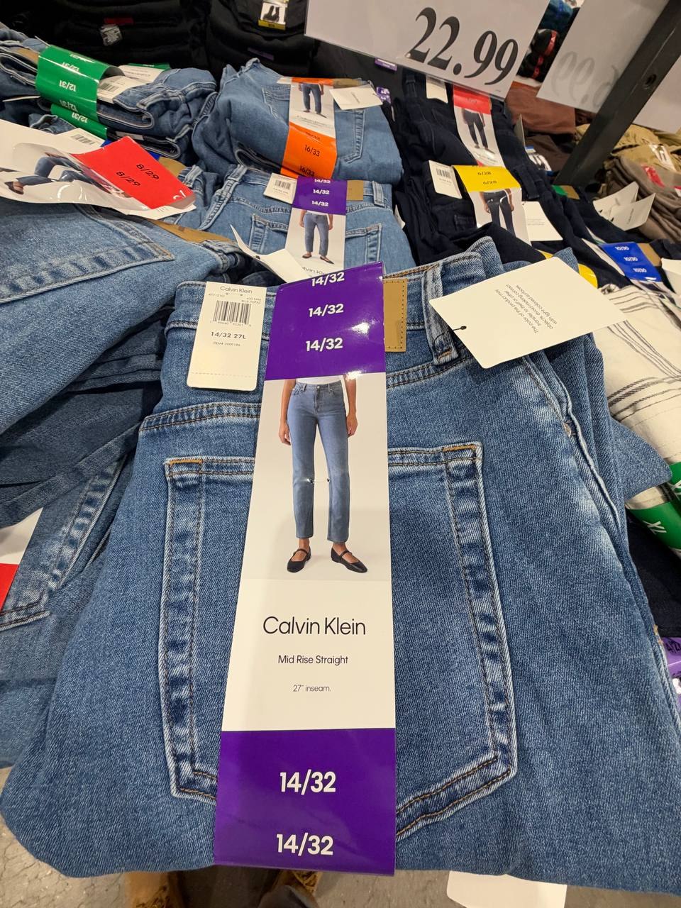 Costco Fem - Calvin Klein Calça