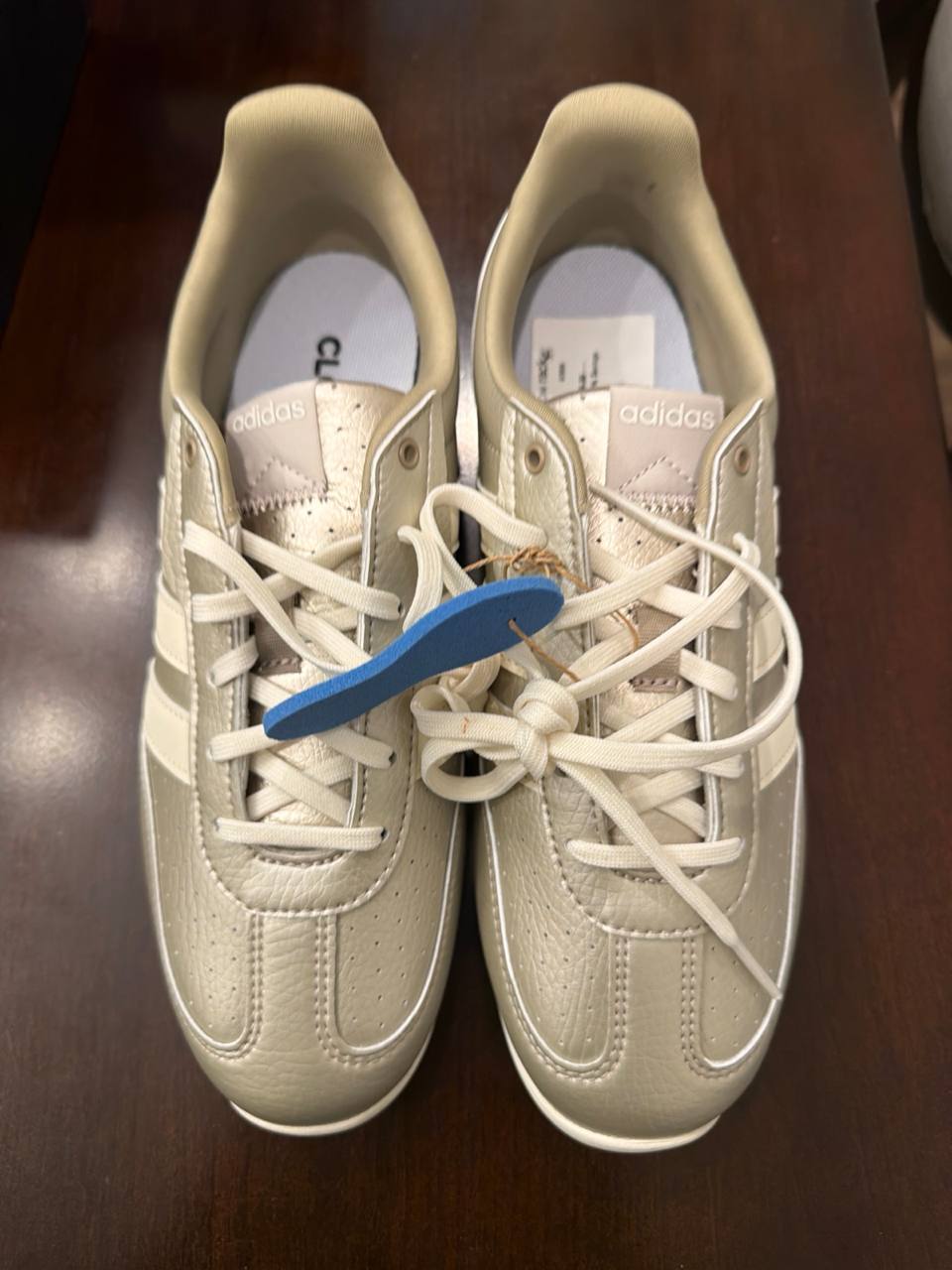 TENIS ADIDAS