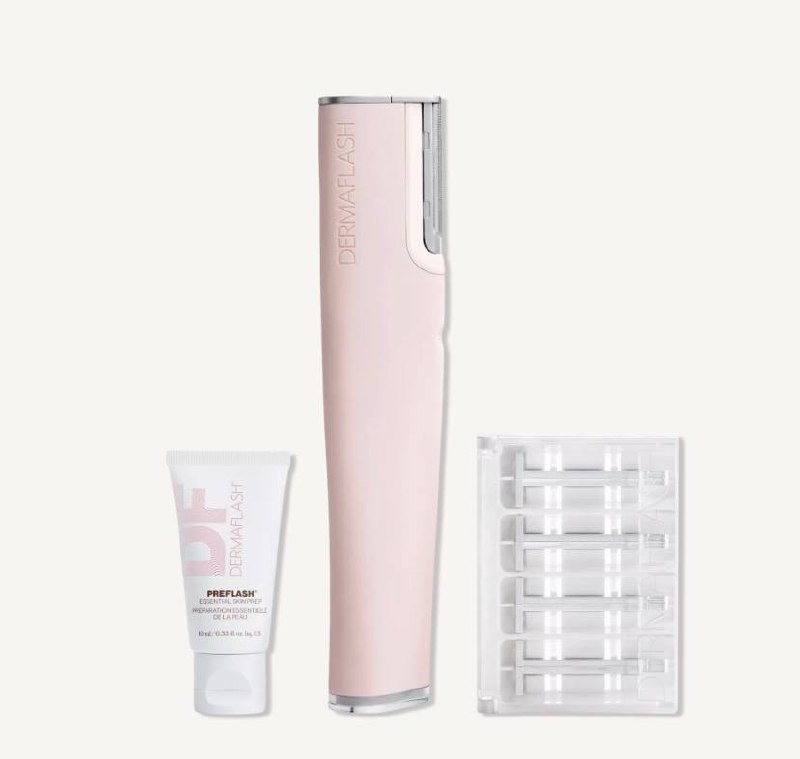 Ulta- DERMAFLASH LUXE+ Advanced Sonic Dermaplaning + Peach Fuzz Removal