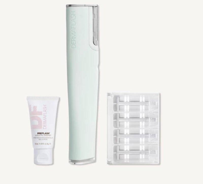 Ulta- DERMAFLASH LUXE+ Advanced Sonic Dermaplaning + Peach Fuzz Removal