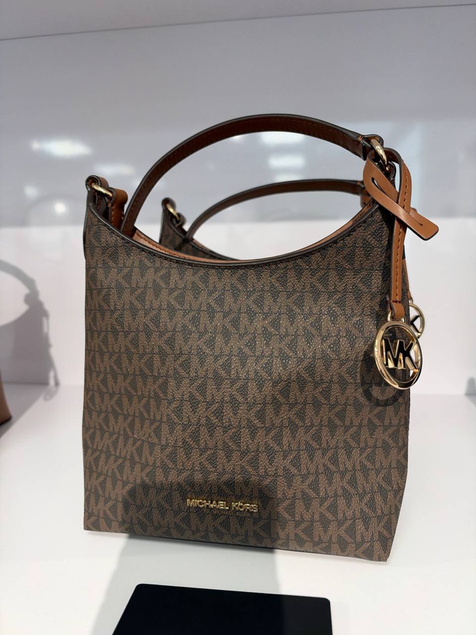 Mk - Bolsa Maya Crossbody