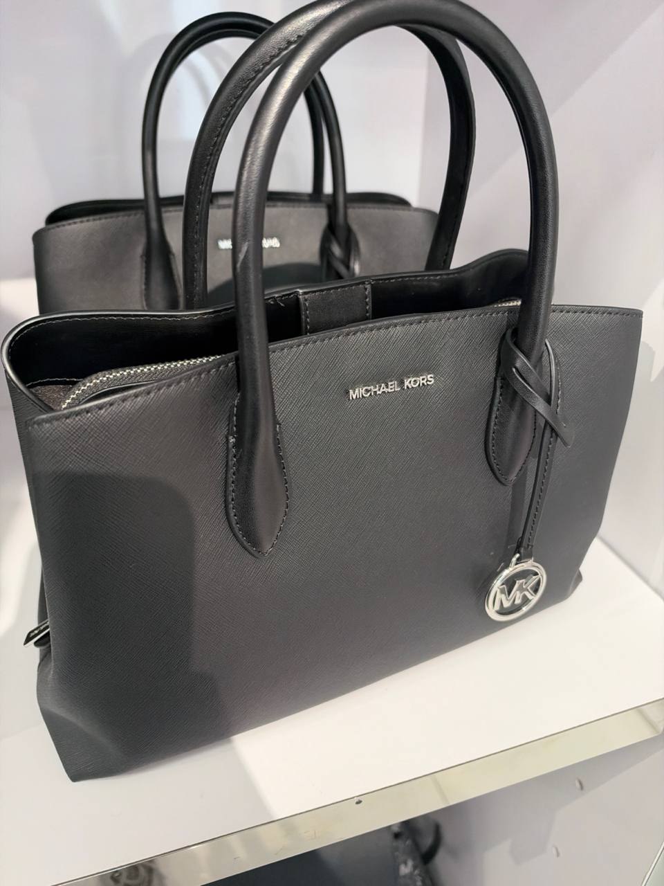 Mk - Bolsa Maya Handbag