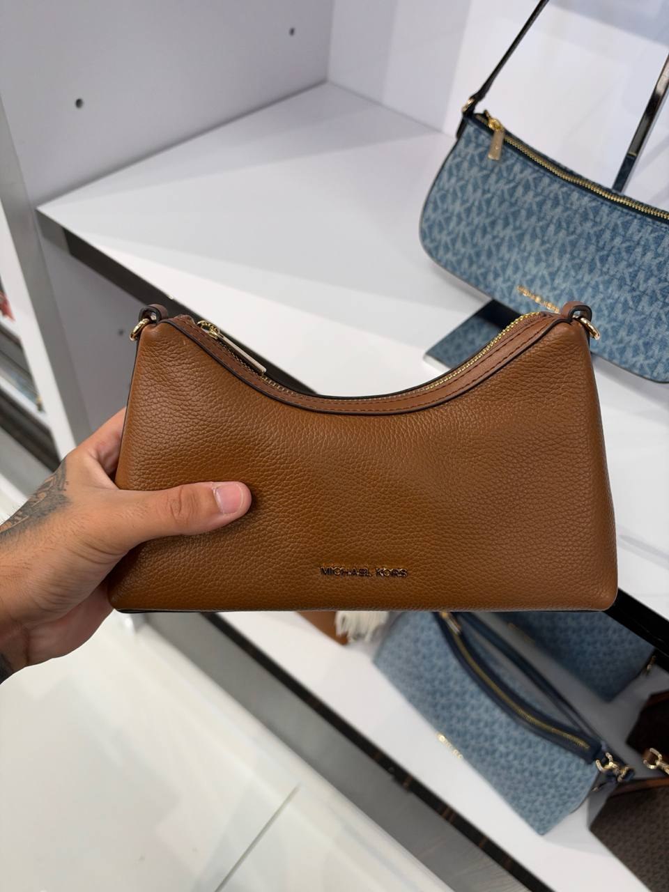 Mk - Bolsa Sammy Crossbody