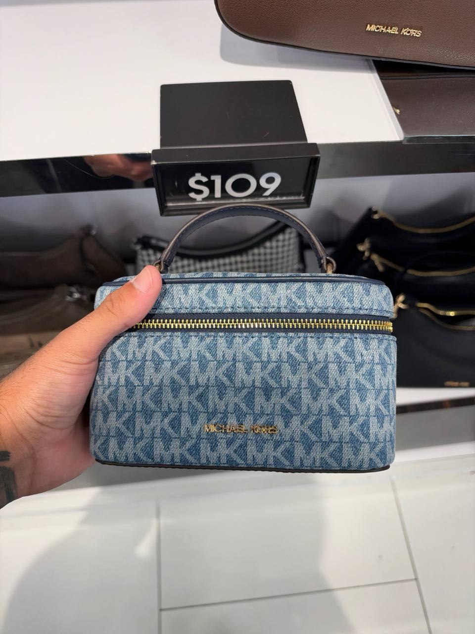 Mk - Bolsa Vivi Crossbody