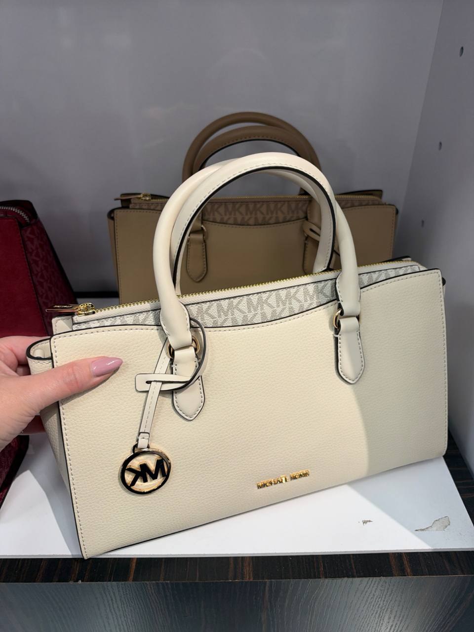 Mk - Bolsa Arden Handbag (Maior)