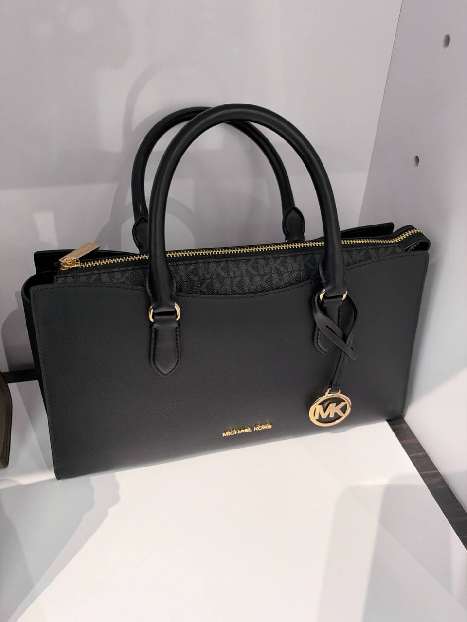 Mk - Bolsa Arden Handbag (Maior)