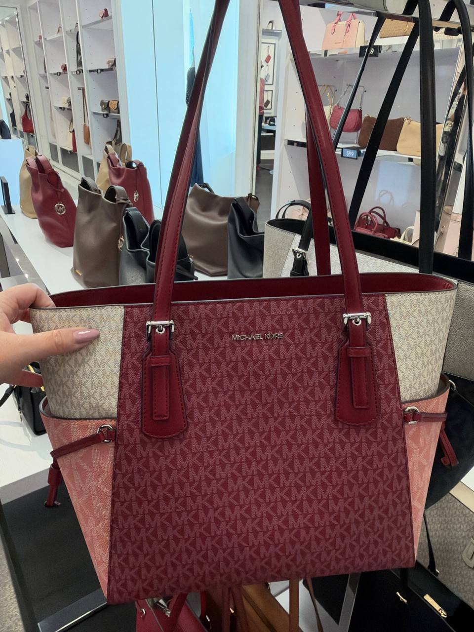 Mk - Bolsa Voyager Tote
