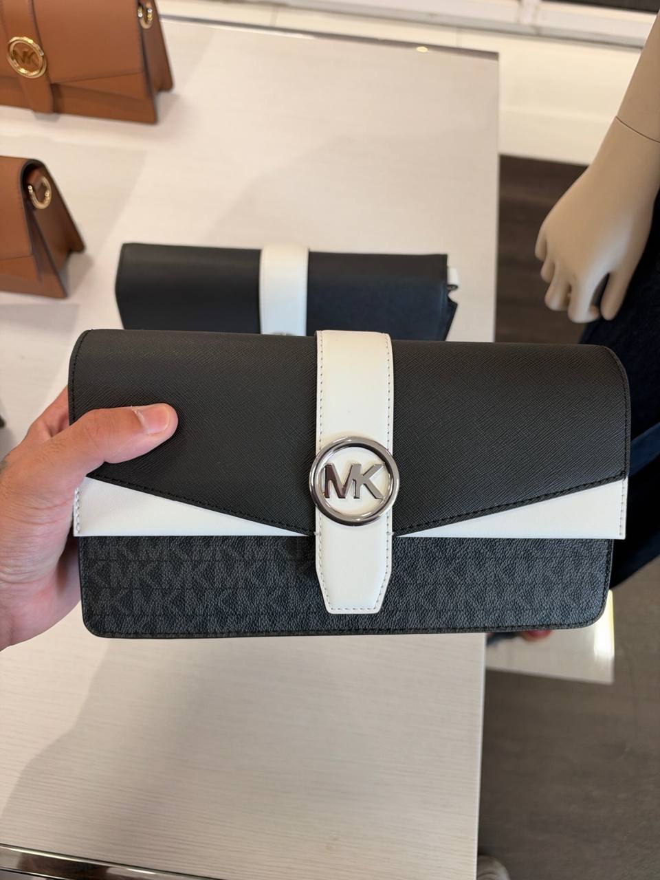Mk - Bolsa Greenwich