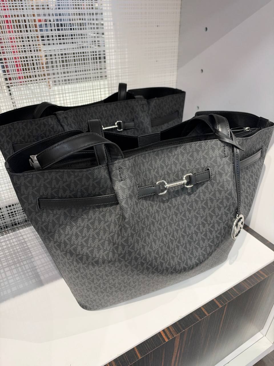 Mk - Bolsa Carson Handbag (Large)