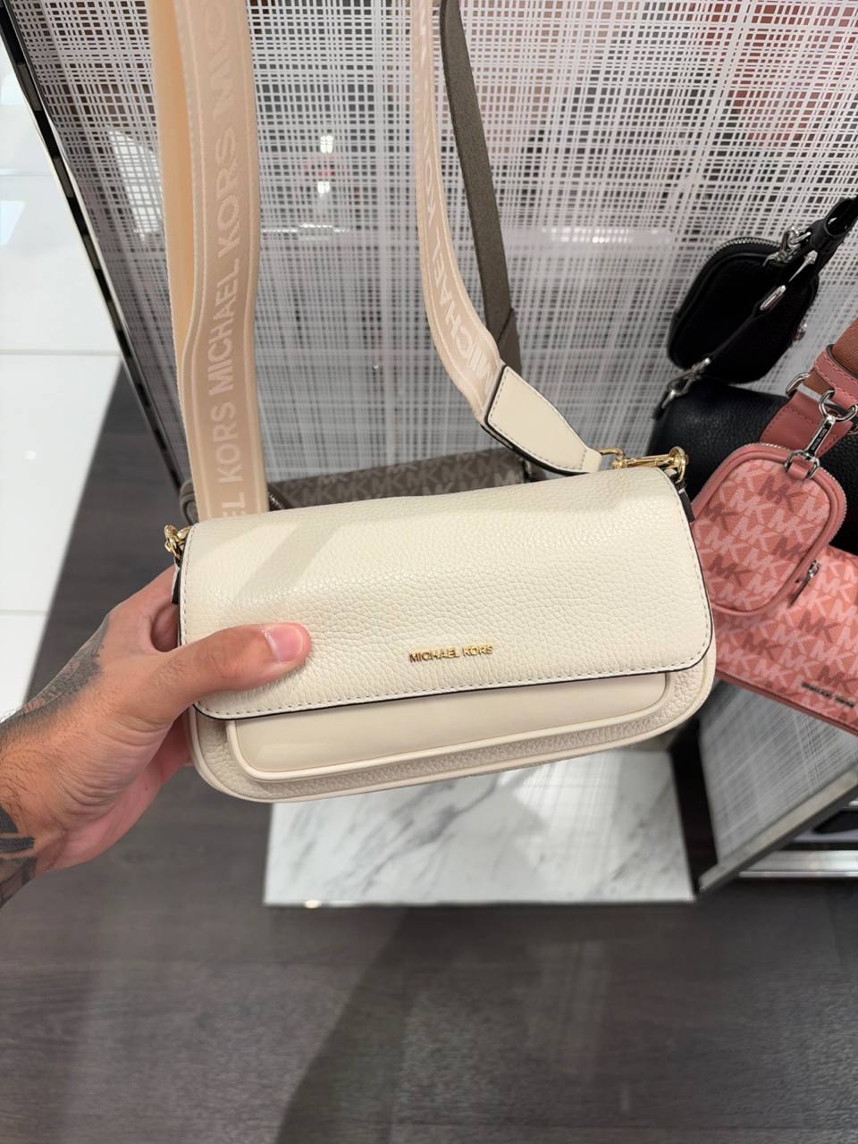 Mk - Bolsa Jetset travel crossbody