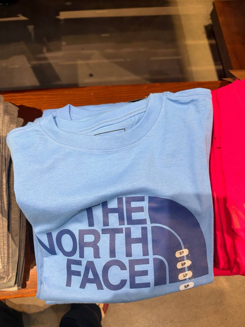 TNF Fem - Camiseta Manga Curta