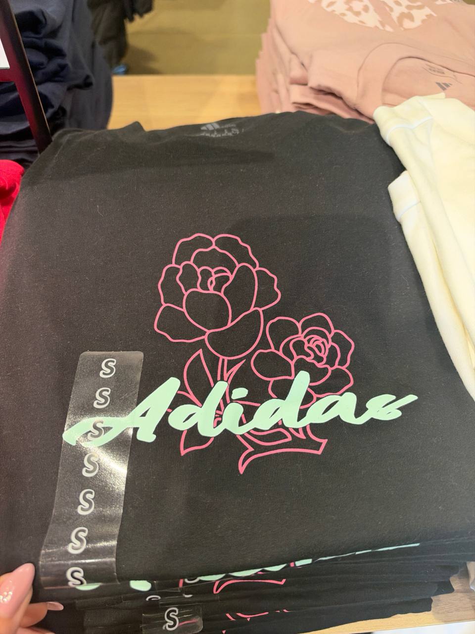 Adidas Fem - Camiseta