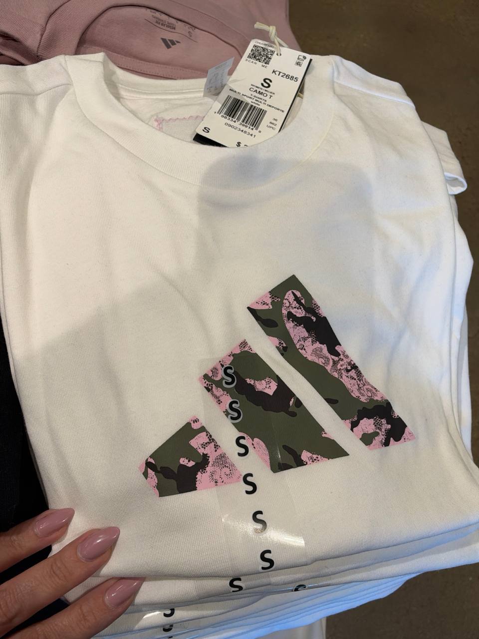 Adidas Fem - Camiseta