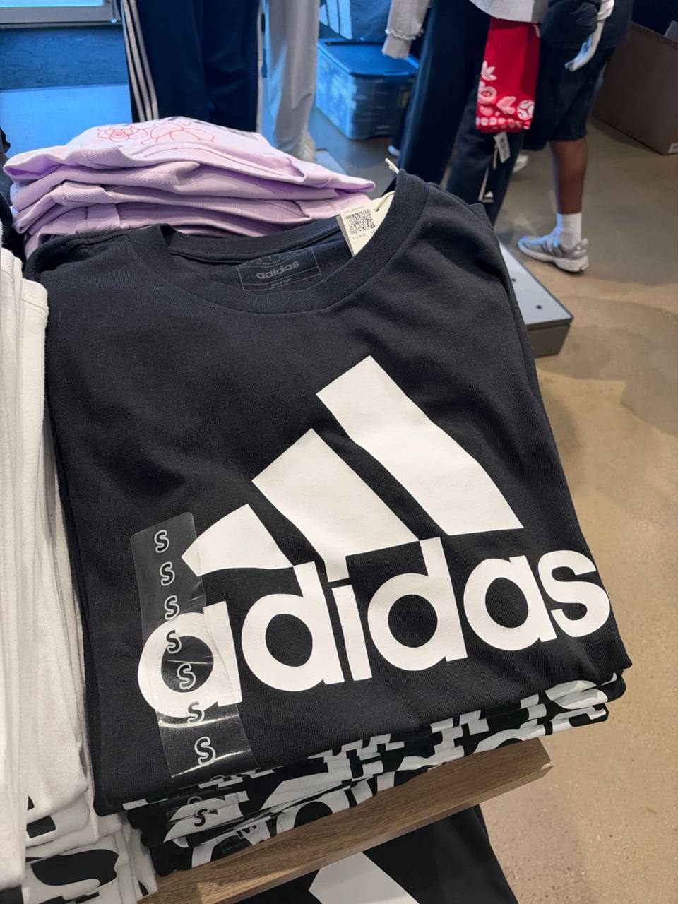 Adidas Fem - Camiseta