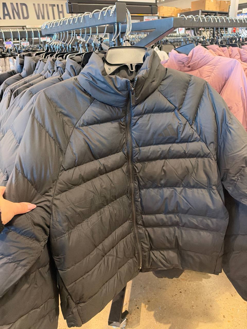Adidas Fem - Jaqueta Puffer