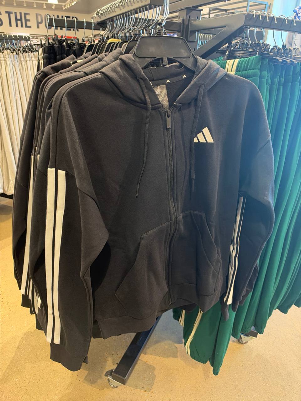 Adidas Fem - Blusa de Moletom