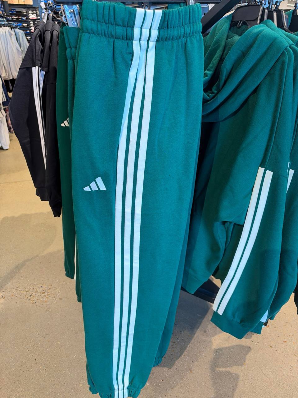 Adidas Fem - Calça de Moletom