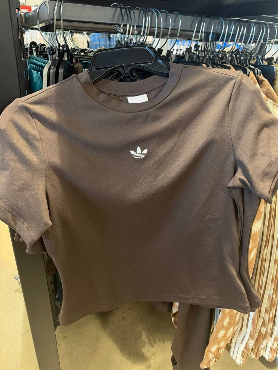 Adidas Fem - Camiseta