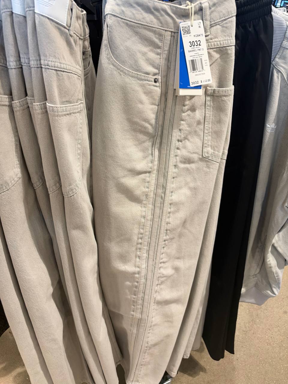 Adidas Fem - Calça